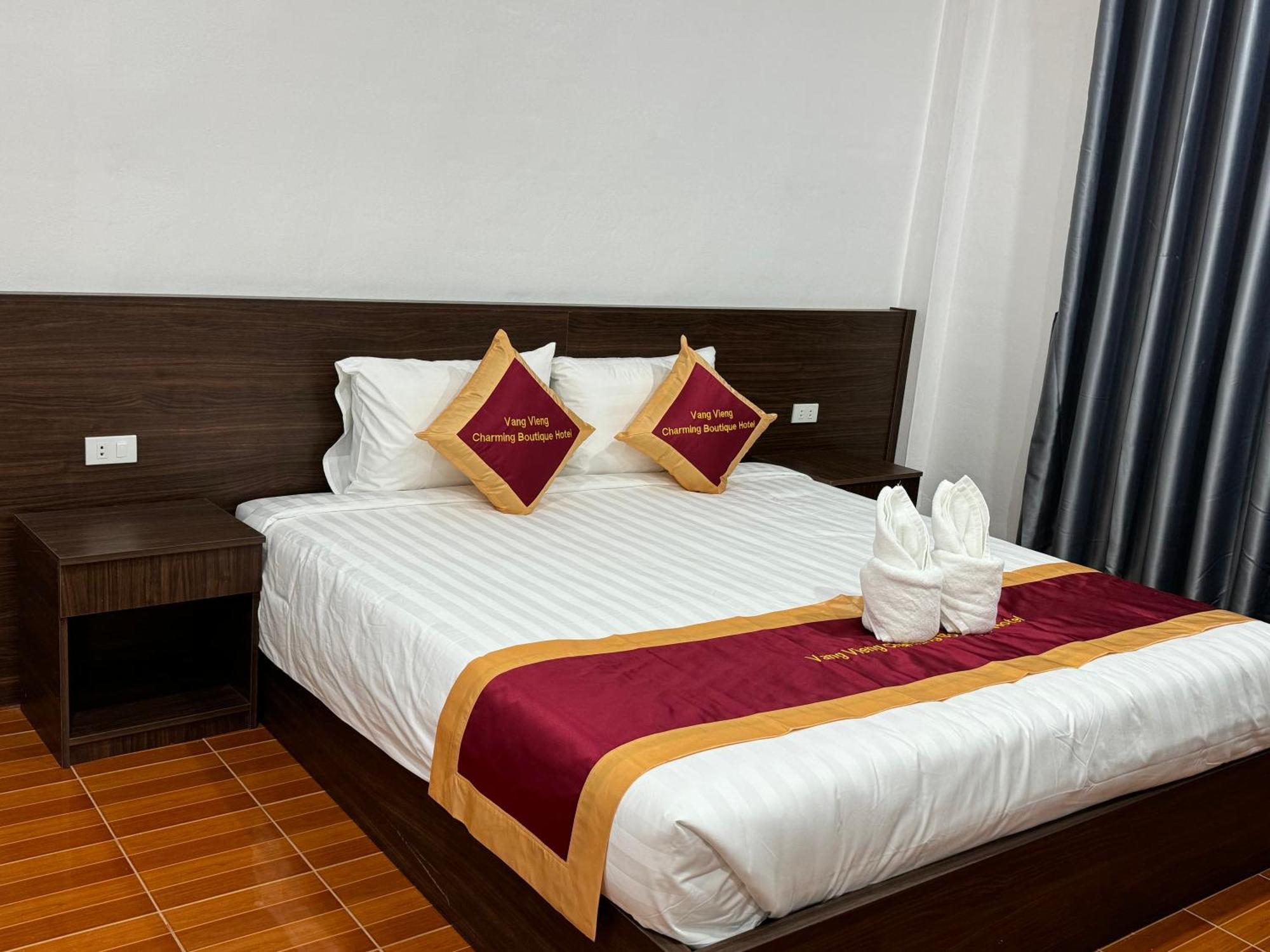 Vangvieng Charming Boutique Hotel วังเวียง ภายนอก รูปภาพ