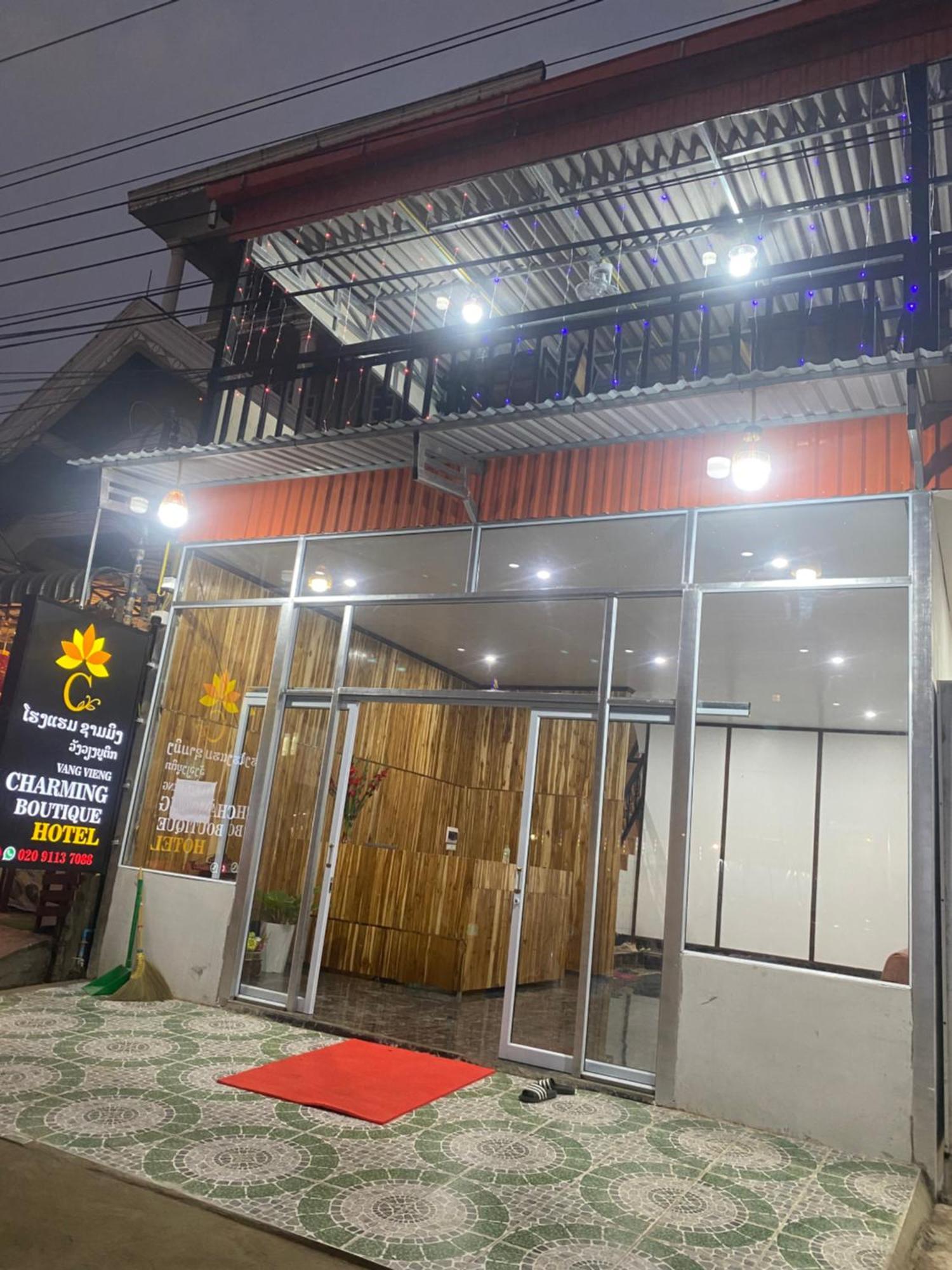 Vangvieng Charming Boutique Hotel วังเวียง ภายนอก รูปภาพ