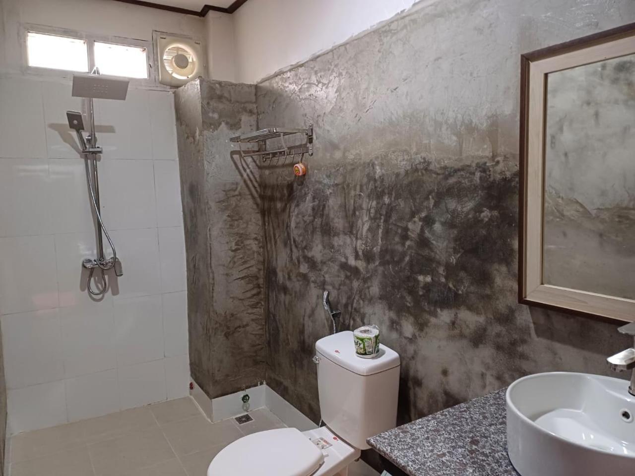 Vangvieng Charming Boutique Hotel วังเวียง ภายนอก รูปภาพ
