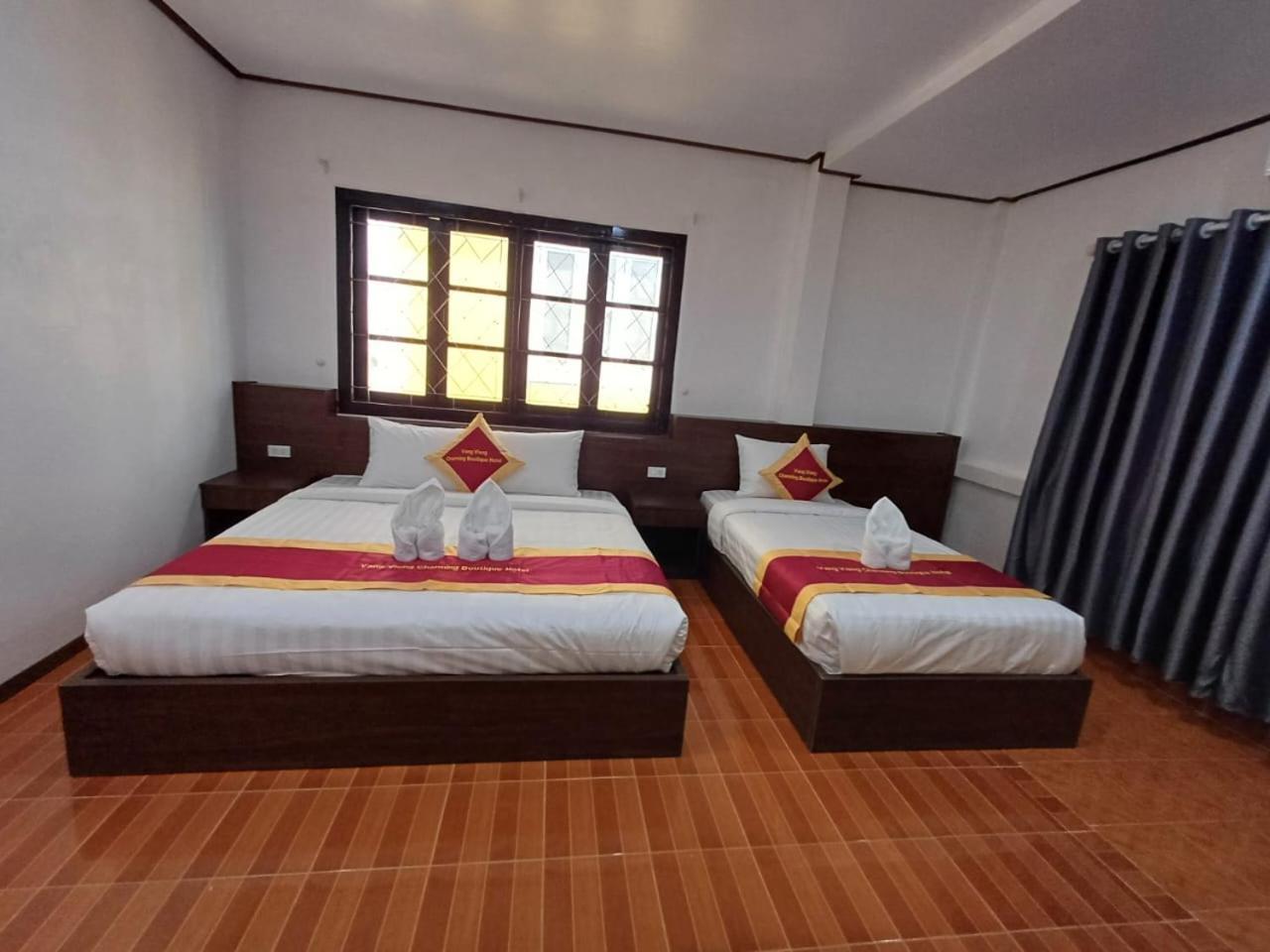 Vangvieng Charming Boutique Hotel วังเวียง ภายนอก รูปภาพ