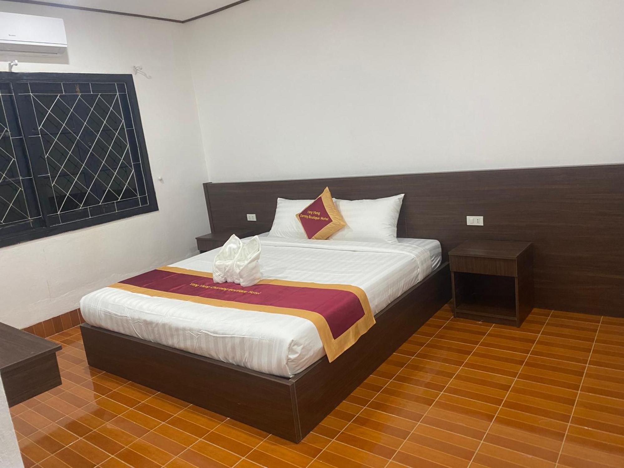 Vangvieng Charming Boutique Hotel วังเวียง ภายนอก รูปภาพ